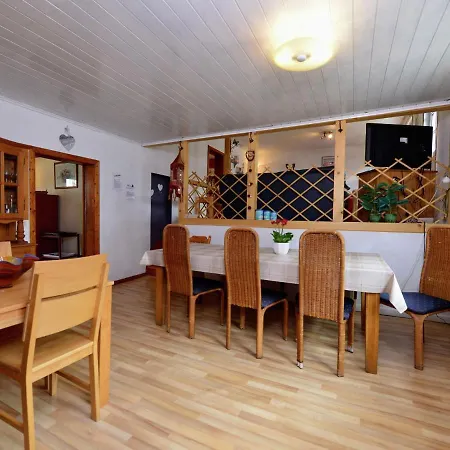 Holiday home Cozy With Balcony Near Winterberg
