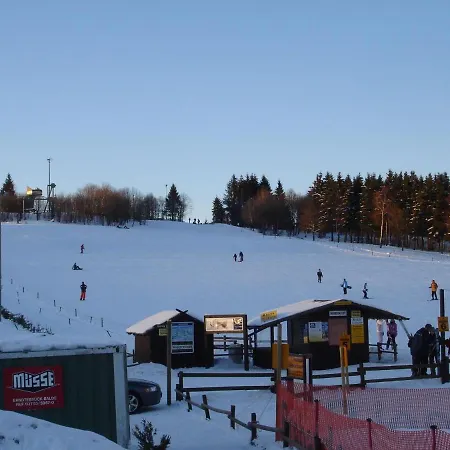 Holiday home Cozy With Balcony Near Winterberg Elpe